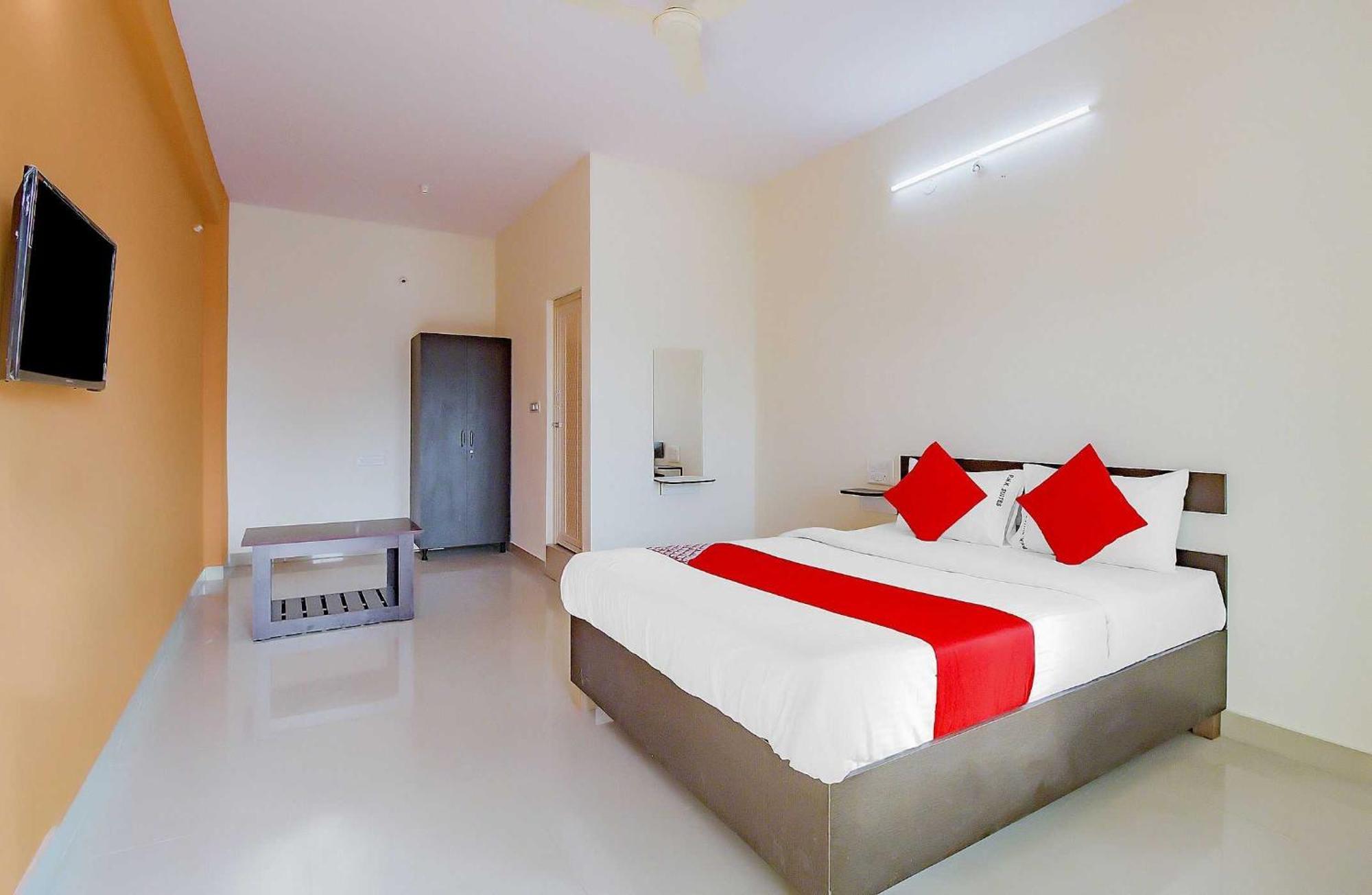 Hotel O P N K Suites Jālahalli Exteriör bild